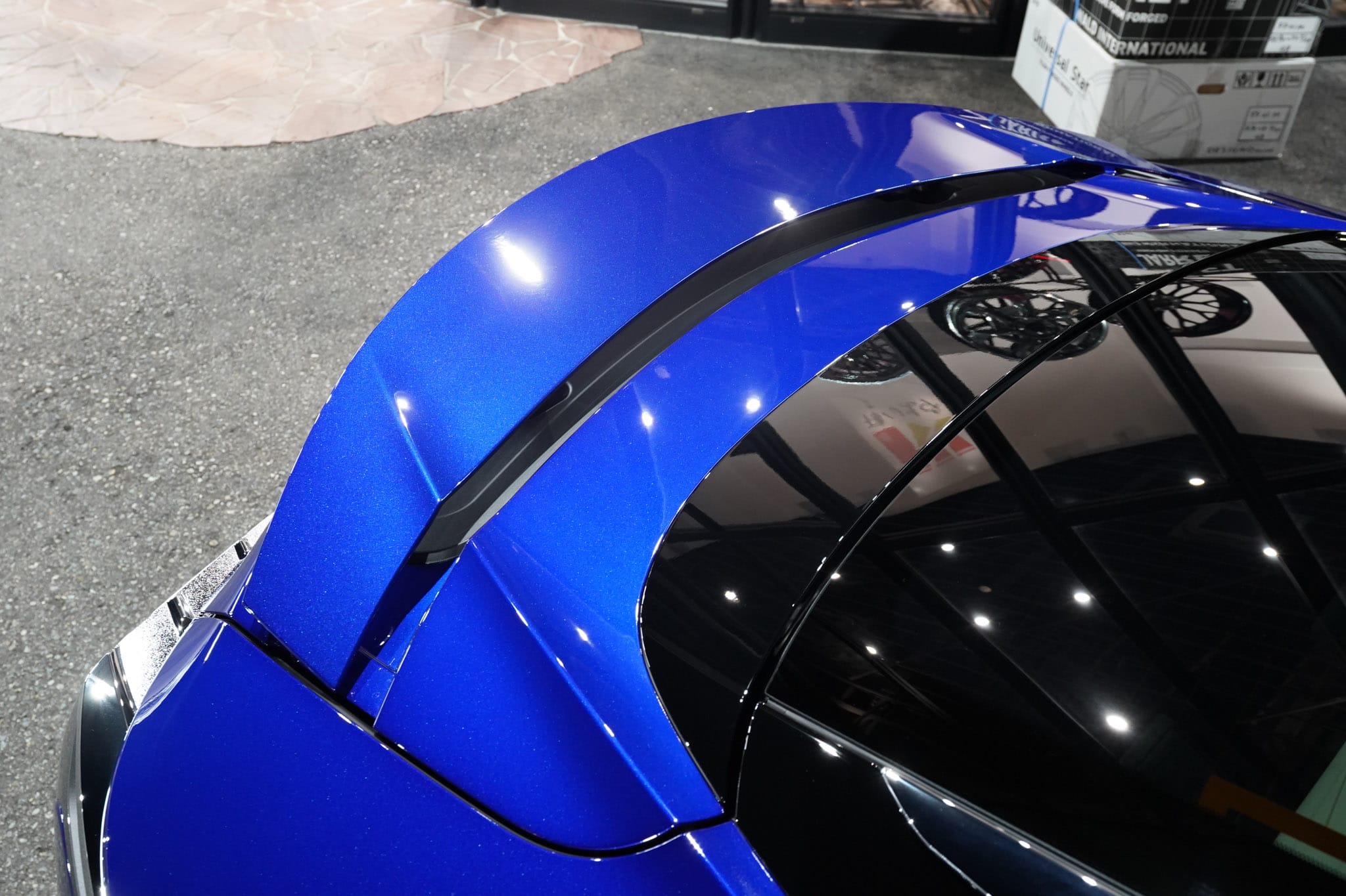 レクサスLC500 オレンジキャリパー　F SPORT カーボンルーフ　オプションホイール　