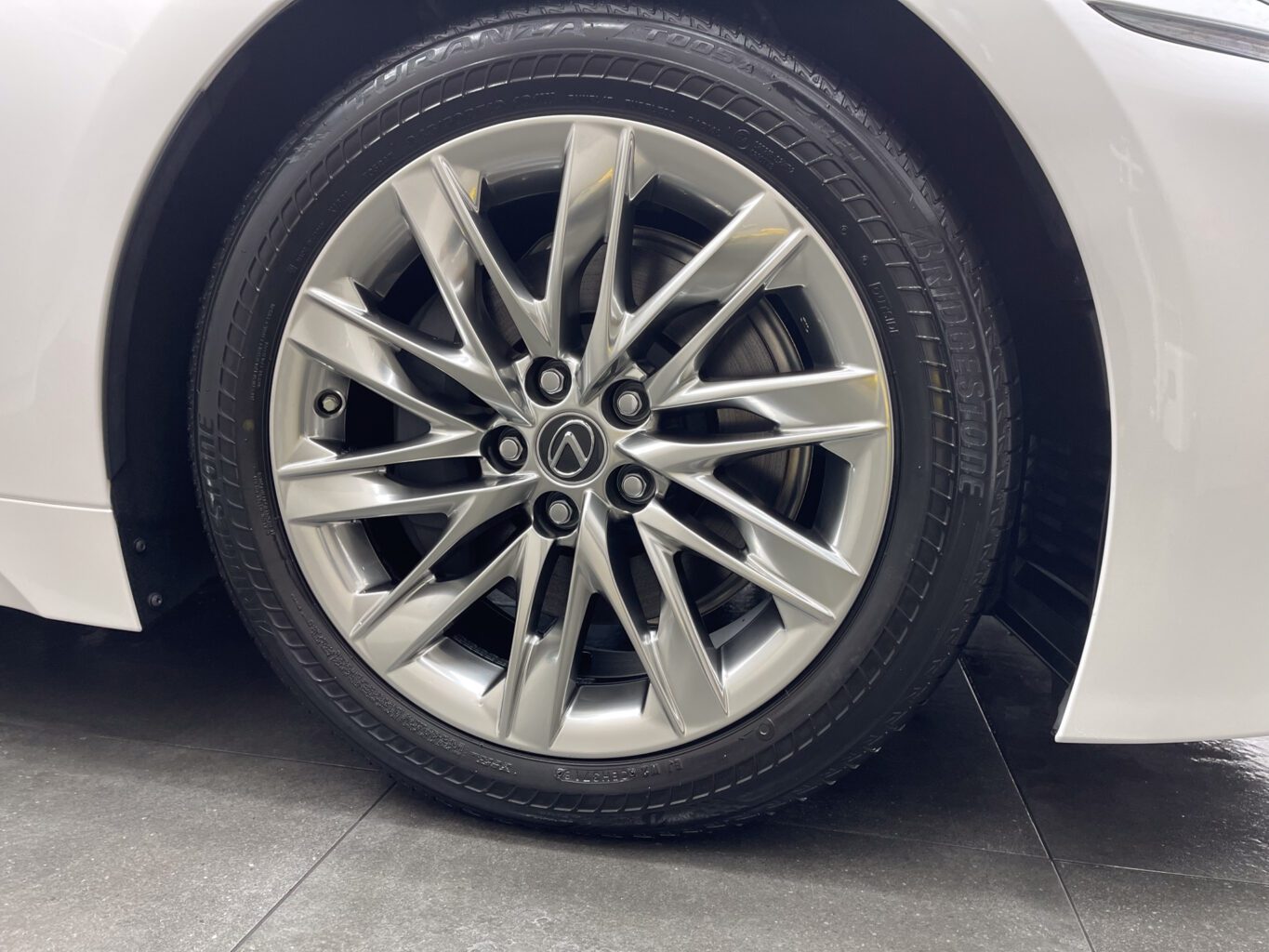 ご納車♪
レクサスLS500のご成約誠にありがとうございました!
レクサス専門店
lexus専門店
lexus
レクサス
ls
ls500
ls500h
hybrid
ハイブリッド
カスタム
エアロ
ABS
ホイール
wheel
premium
ラグジュアリーライフスタイル
ハイエンドカー
プレミアム
プレミア
大人の贅沢
レクサス専門店
ユニバーサルスター
ユニバーサルホールディングス
ユニバーサルデザイン
universalstar
universalholdings
universaldesign
株式会社universalholdings
株式会社universalbody
_________________________________________________
❏ 株式会社 UNIVERSAL HOLDINGS
https://www.universalstar.co.jp
❏ 高石本店(Universal Star)
📍大阪府高石市西取石5-4-30
TEL:072-267-7222