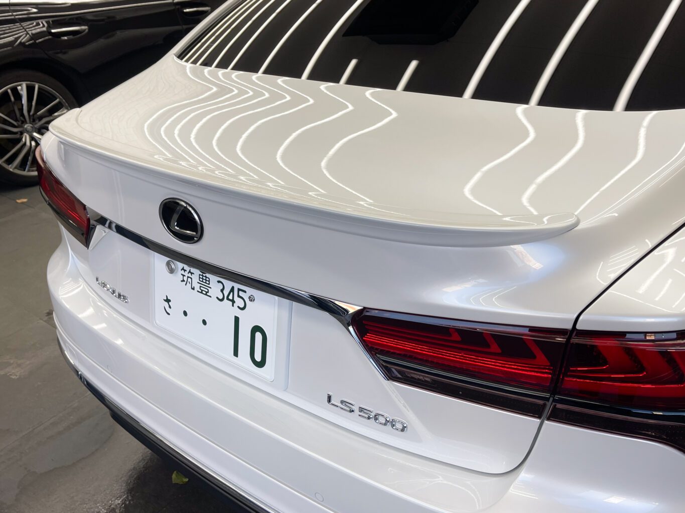 レクサスLS500のご成約、誠に有難うございました！
大切なお車を無事にフェリーまでお運びいたしました！
弊社では、遠方のお客様にも安心してご購入いただけますように弊社スタッフがフェリーまで丁寧にお届けしております。
ご納車に関しまして、遠方のお客様もどうぞお気軽にご相談・お問い合わせください♪