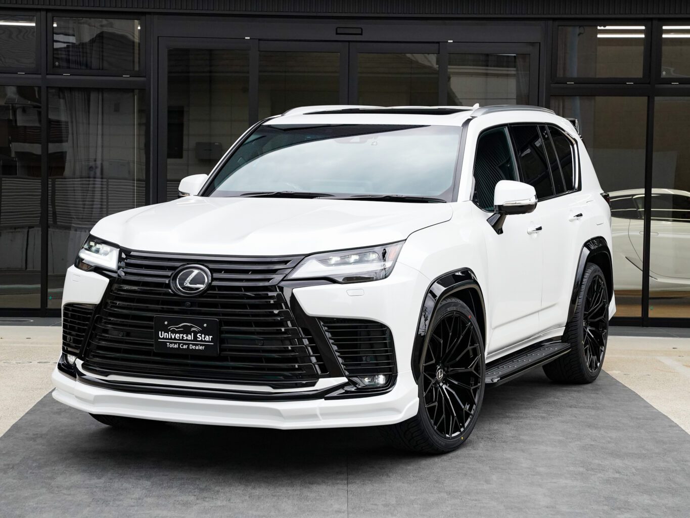 レクサスLX600用 オリジナルホイール FF02M 24インチ オーバーフェンダーサイズを追加しました!