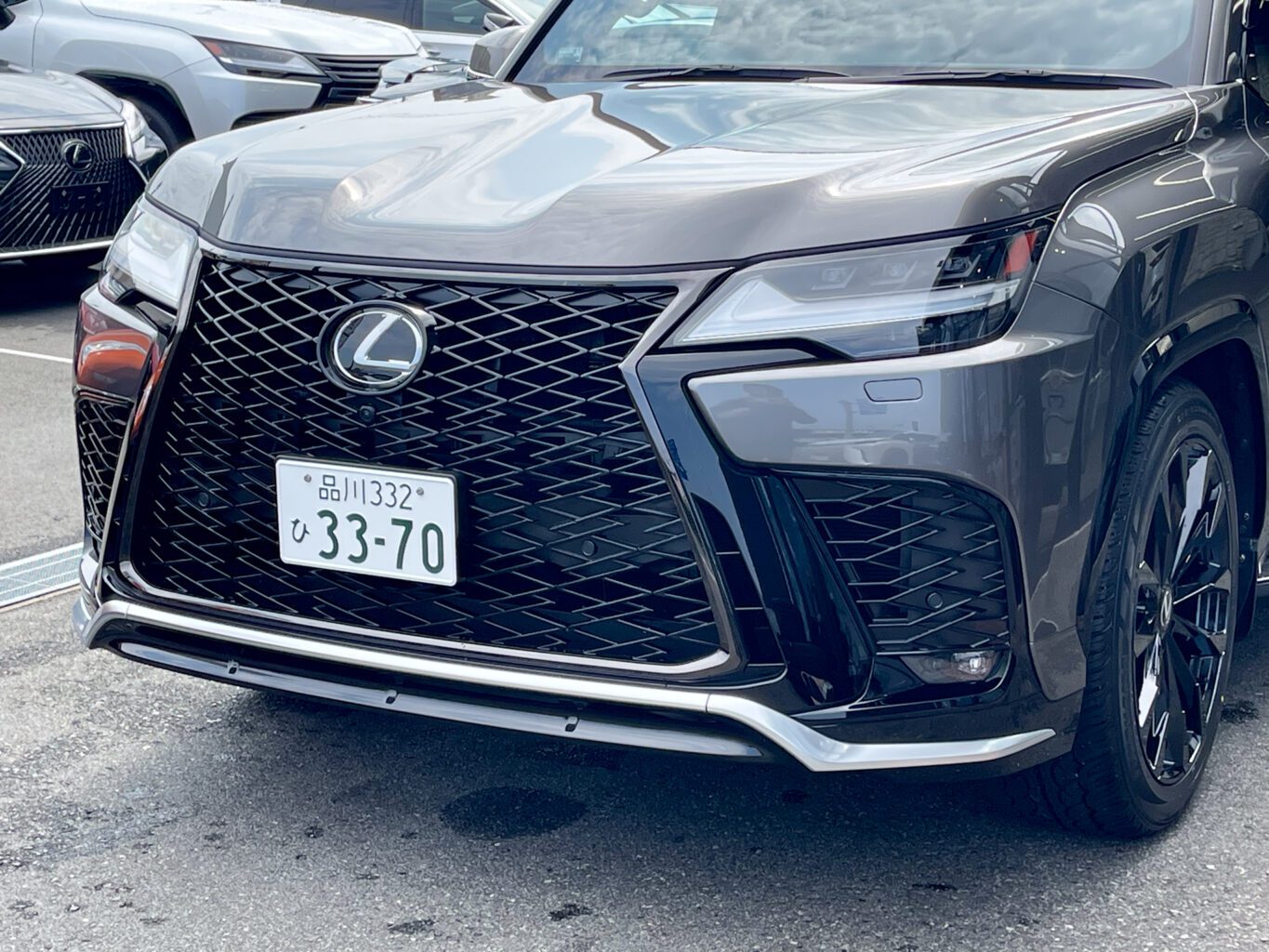 レクサスLX600 Fスポーツスタイル をご成約いただき誠にありがとうございました!また、弊社オリジナルホイール(FF01S)もご装着いただき誠にありがとうございました!