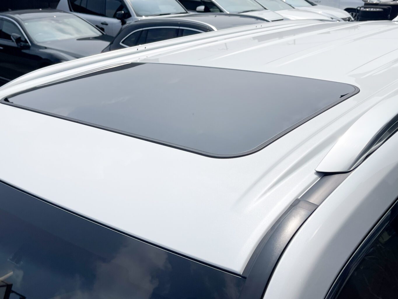 レクサスLX600 UNIVERSAL DESIGN をご成約いただき誠にありがとうございました!
また、弊社オリジナル24インチホイール(FF02M)もご装着いただき誠にありがとうございました!