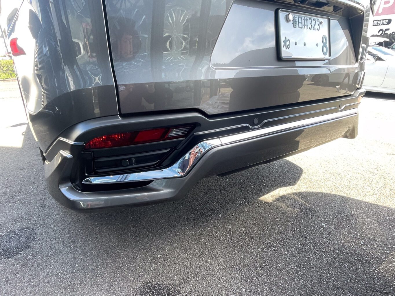 レクサスLX600 モデリスタ スタイルをご成約いただきまして、誠に有難うございました！
また、弊社オリジナルホイール「FF01S 22インチ」をお選びいただき、感謝申し上げます！