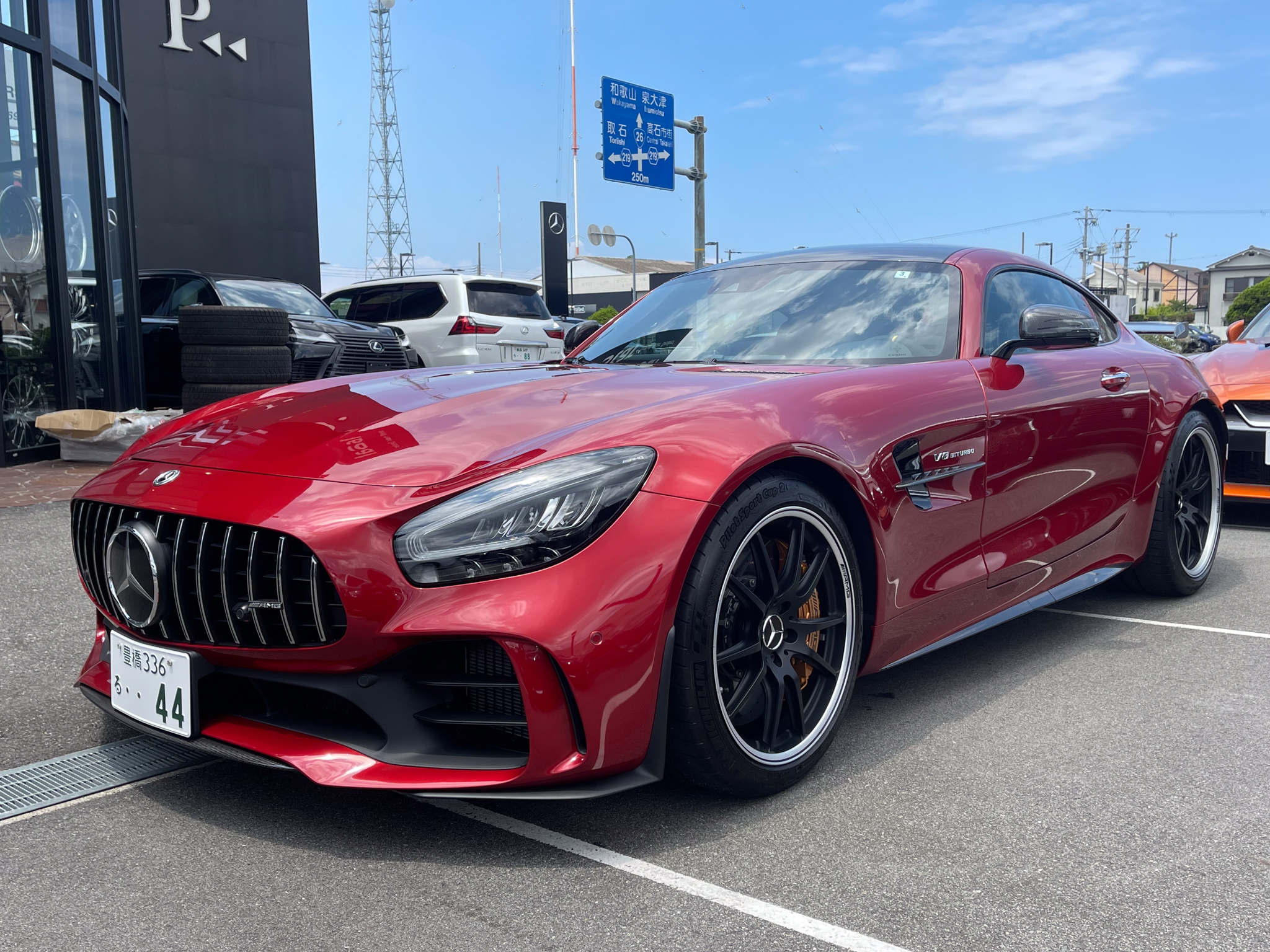 メルセデスAMG GT R をご成約頂きまして、誠に有難うございました！
