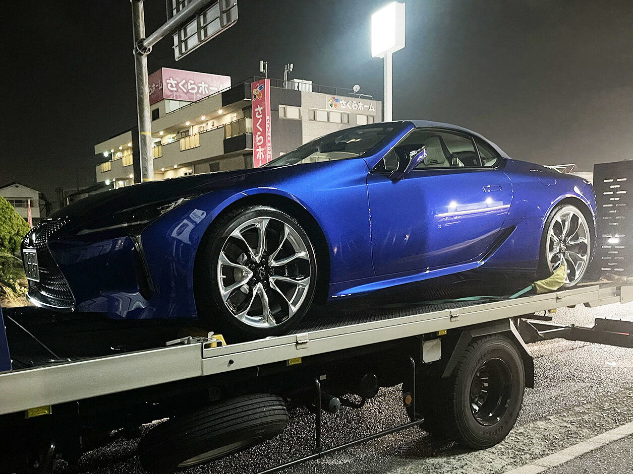 レクサスLC500 コンバーチブル ストラクチュラルブルーをご成約いただき誠にありがとうございました!