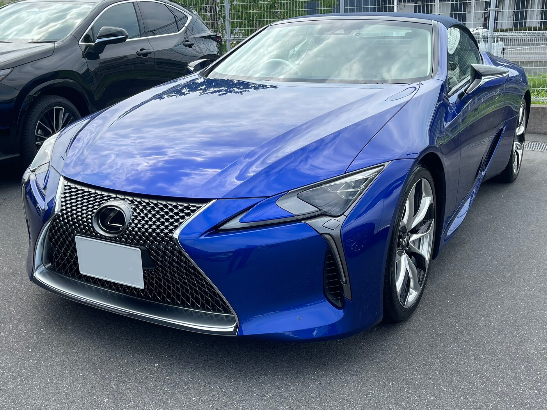 レクサスLC500 コンバーチブル ストラクチュラルブルーをご成約いただき誠にありがとうございました!