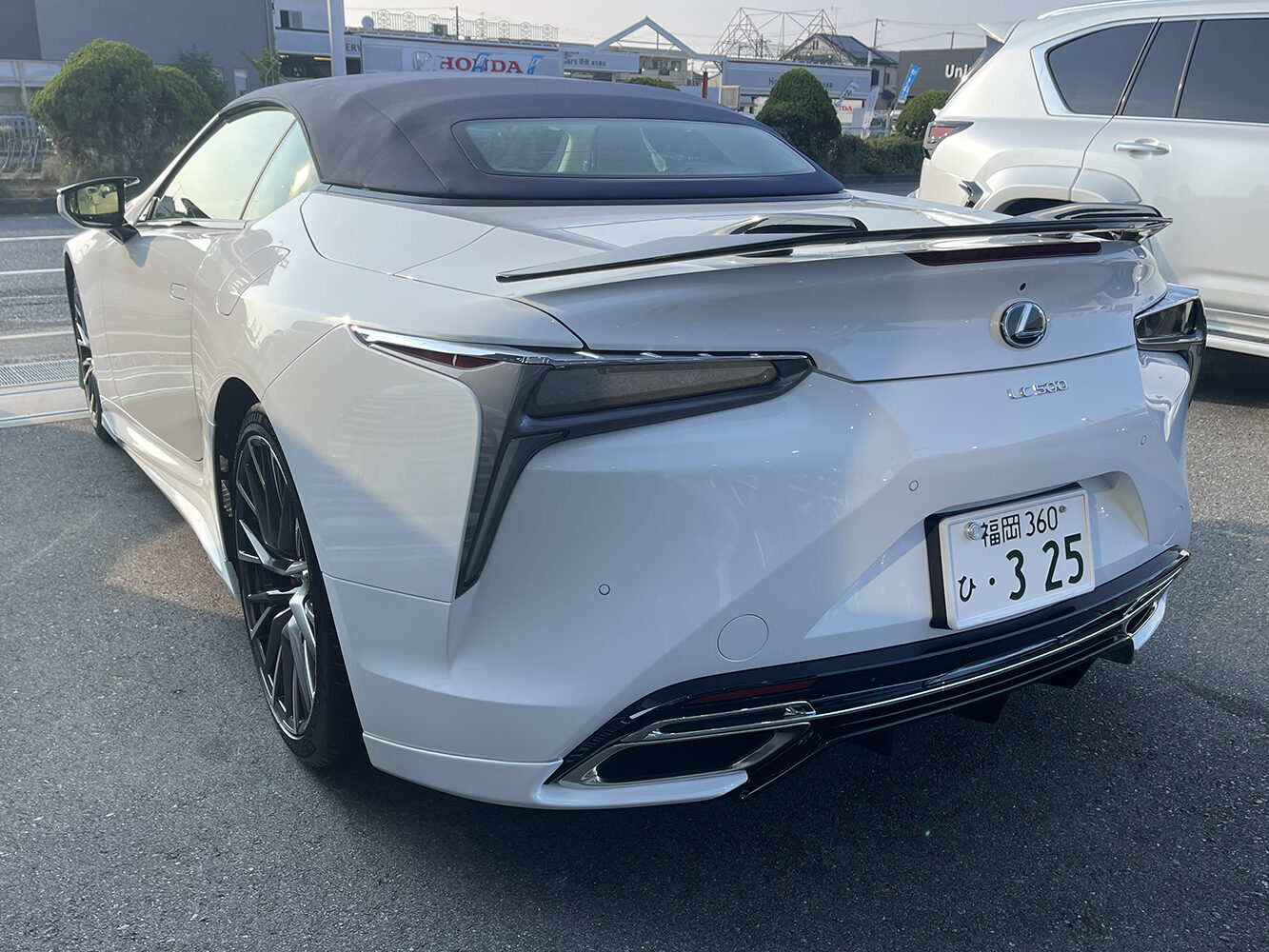 レクサスLC500 コンバーチブル ユニバーサルデザイン エアロをご成約頂き誠に有難うございました!
