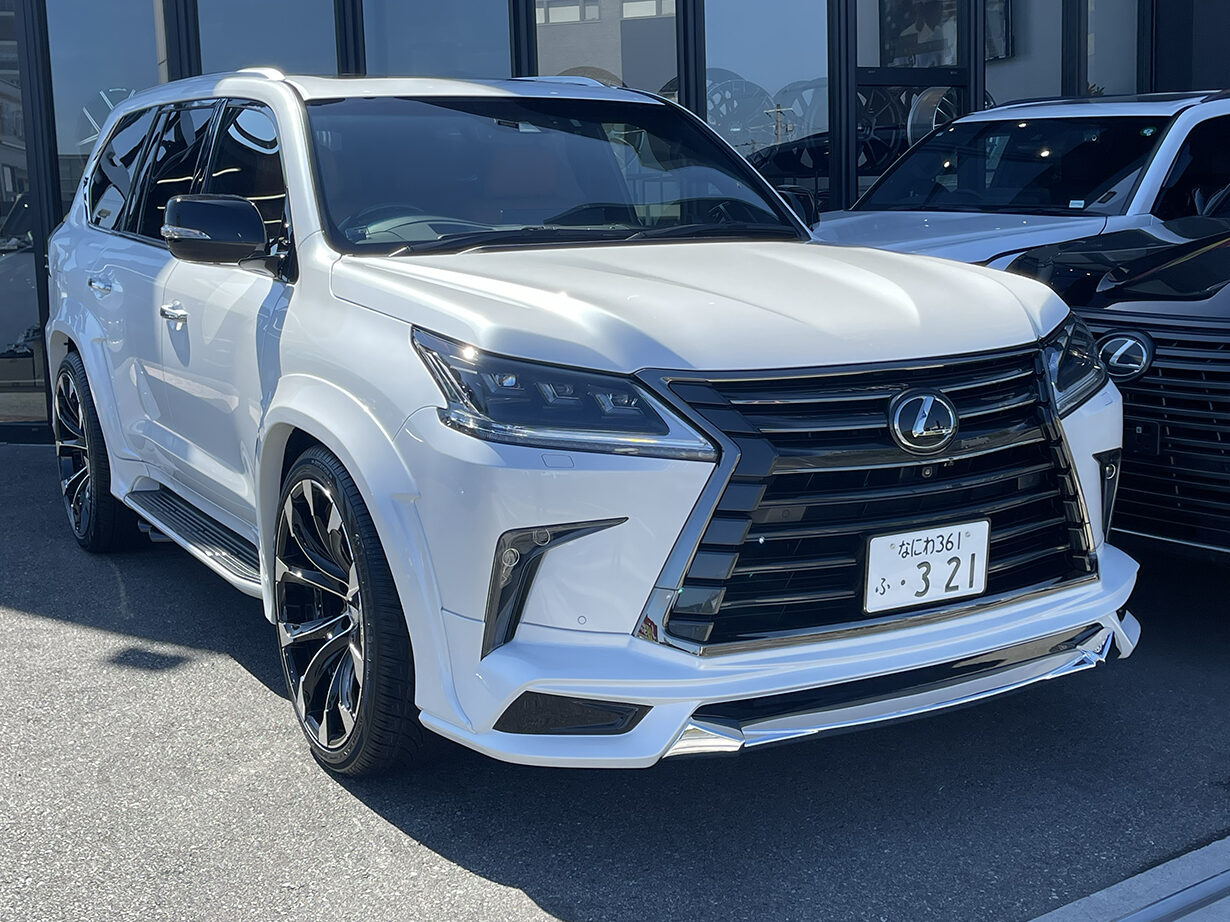 レクサスLX570 WALDコンプリートのご成約、誠に有難うございました!