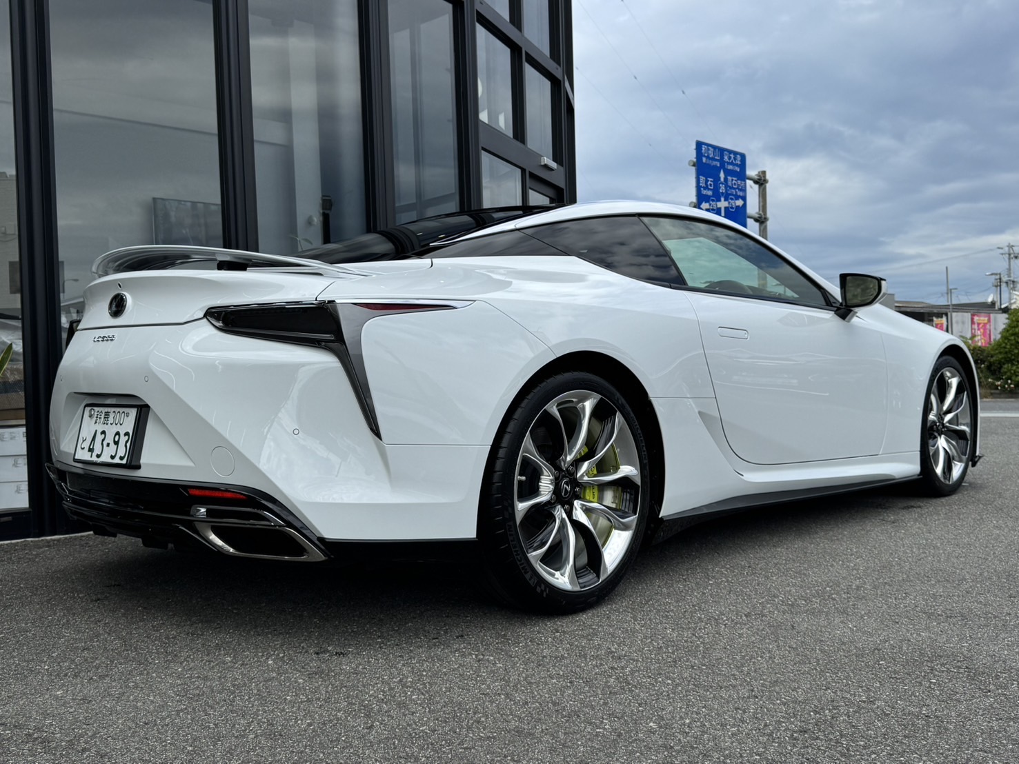 レクサスLC500 TRDスタイルをご成約いただき誠にありがとうございました!