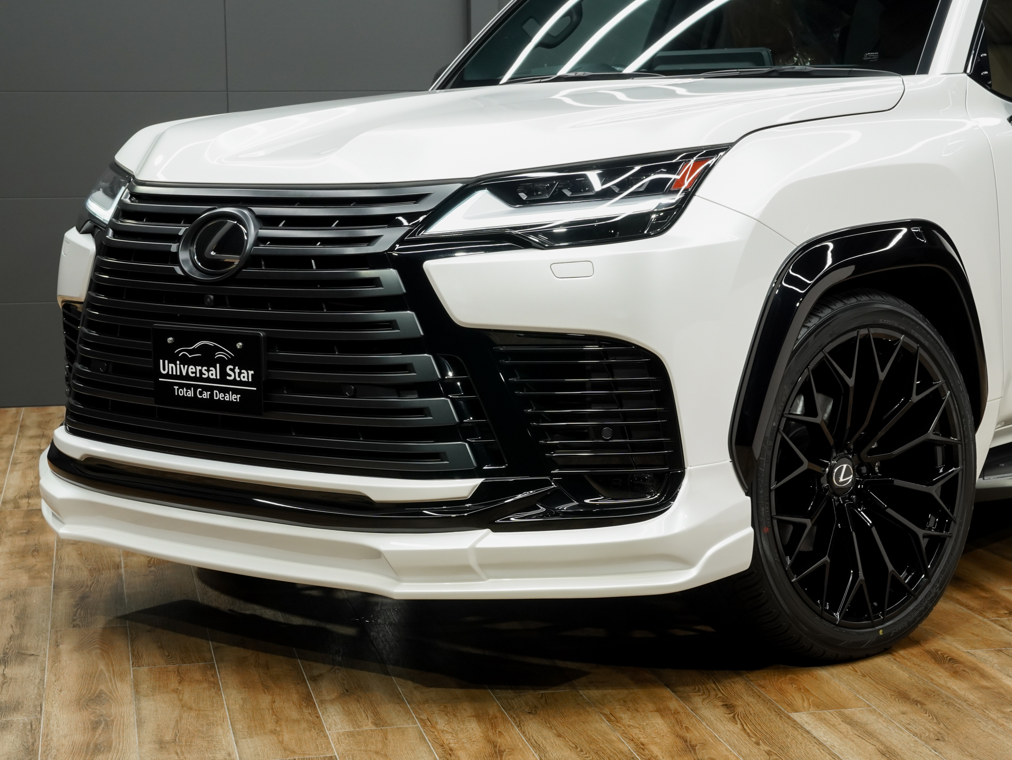 LEXUS LX600 VJA310W
UNIVERSAL DESIGN AERO
FRONT SPOILER
REAR SKIRT
OVER FENDER
REAR LOOF SPOILER
フロントスポイラー、リアスカート、オーバーフェンダー、リアルーフスポイラー