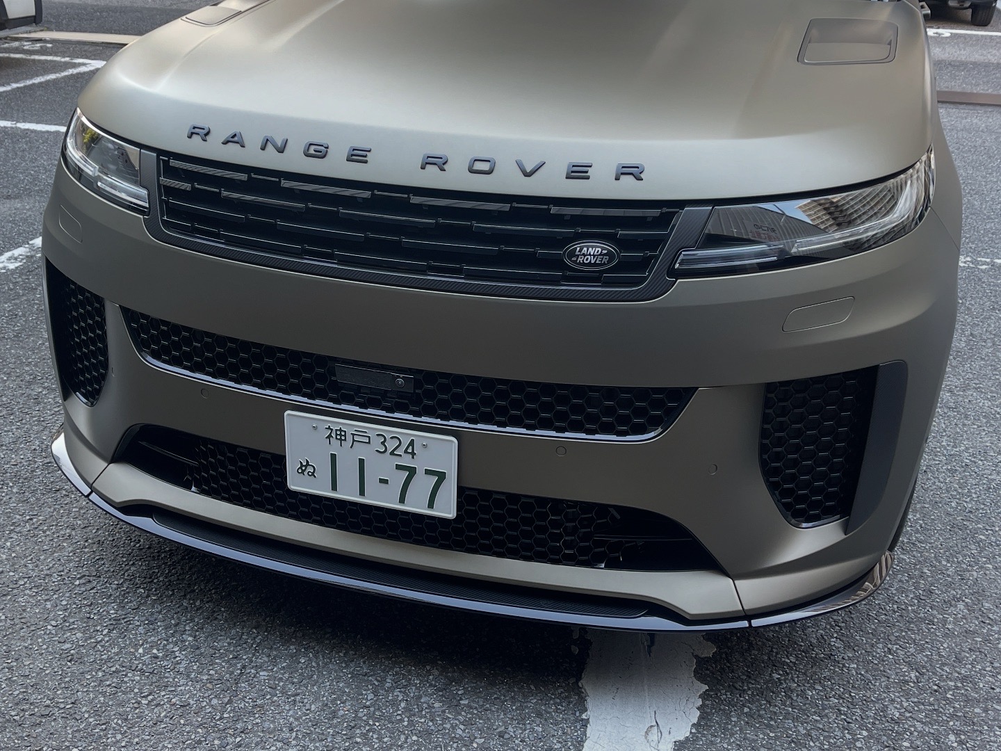 レンジローバースポーツSV エディション 1 をご成約頂きまして誠に有難うございました！