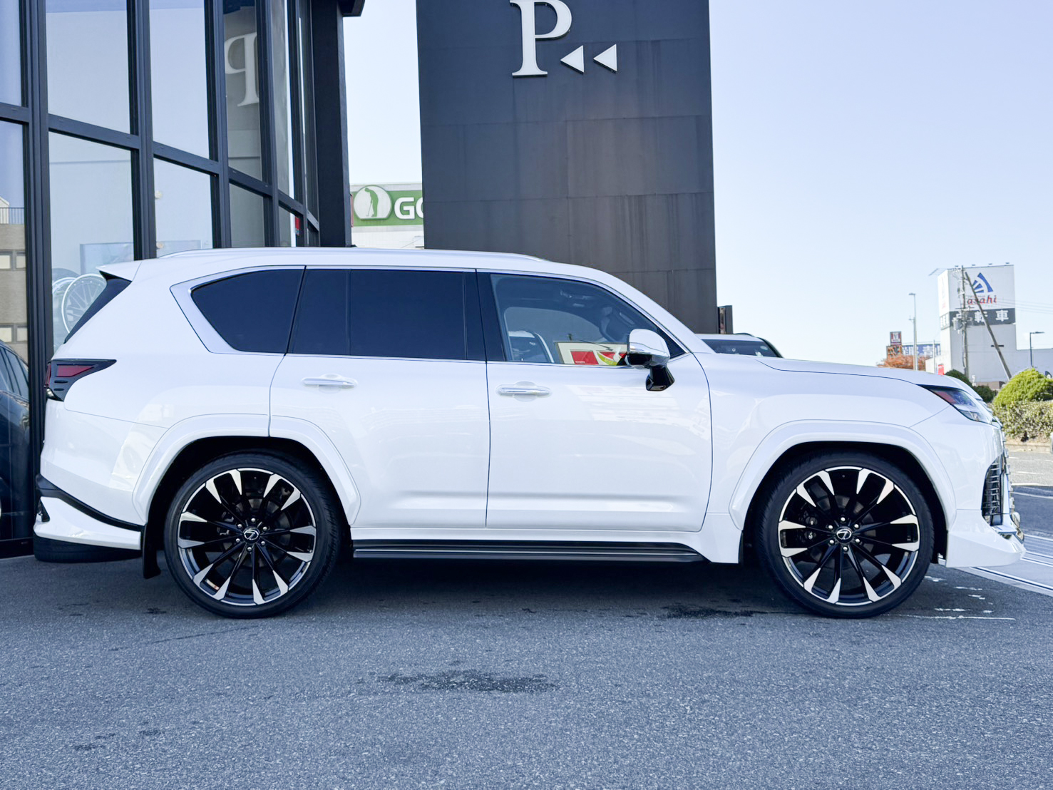 レクサスLX600モデリスタx 弊社オリジナルFF01S 24インチ をご成約頂き誠に有難うございました！