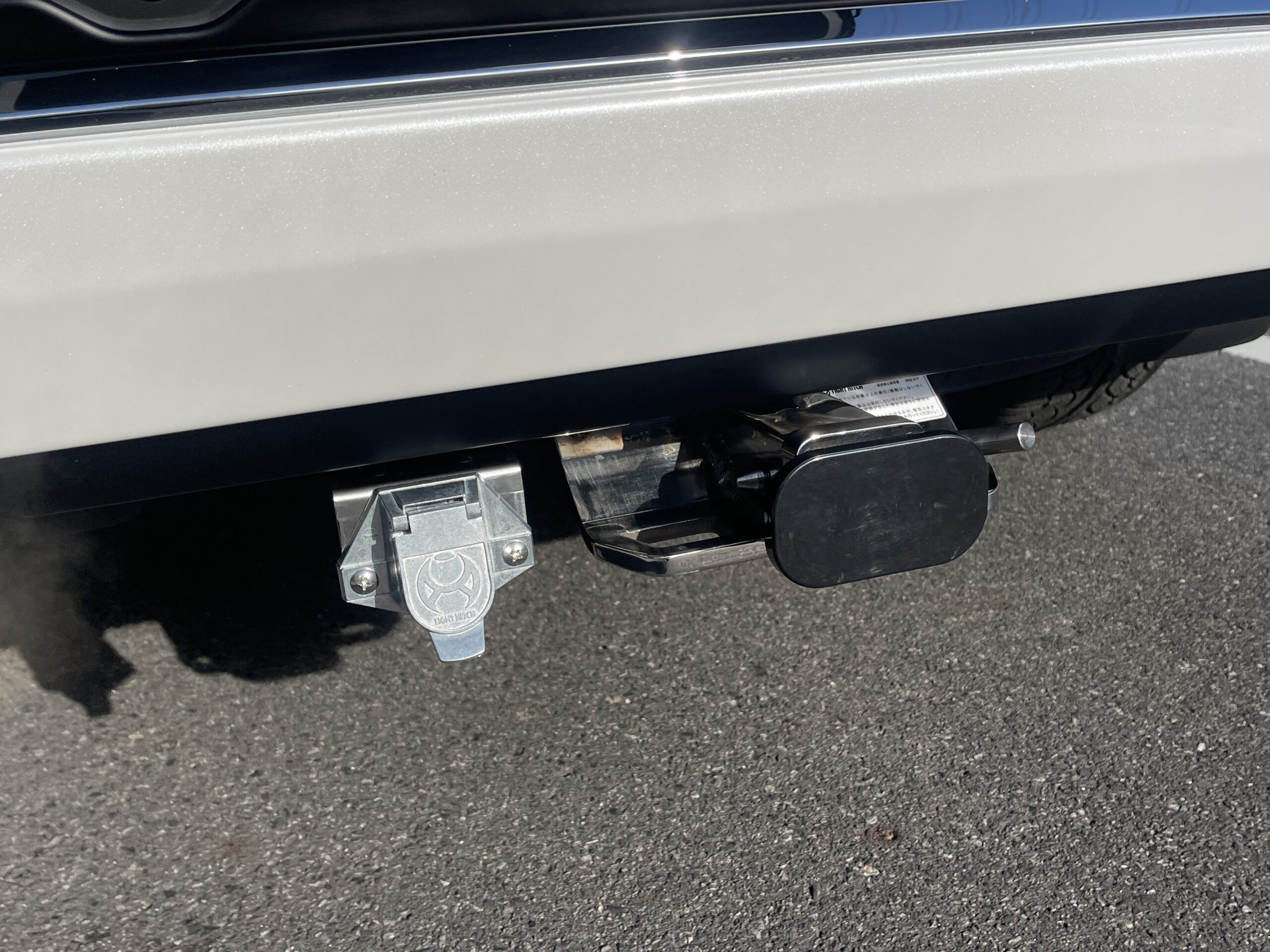 弊社オリジナルFF01S 22インチとモデリスタエアロ対応ヒッチメンバーも装着頂きまして、誠に有難うございました!