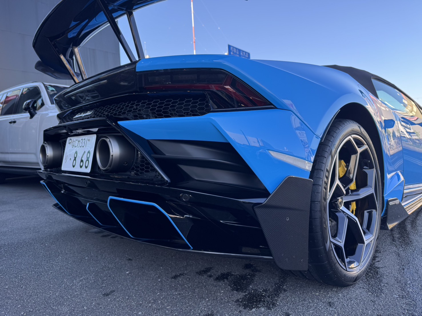 ランボルギーニ ウラカンEVO RWD Spyderをご成約頂きまして誠に有難うございました!