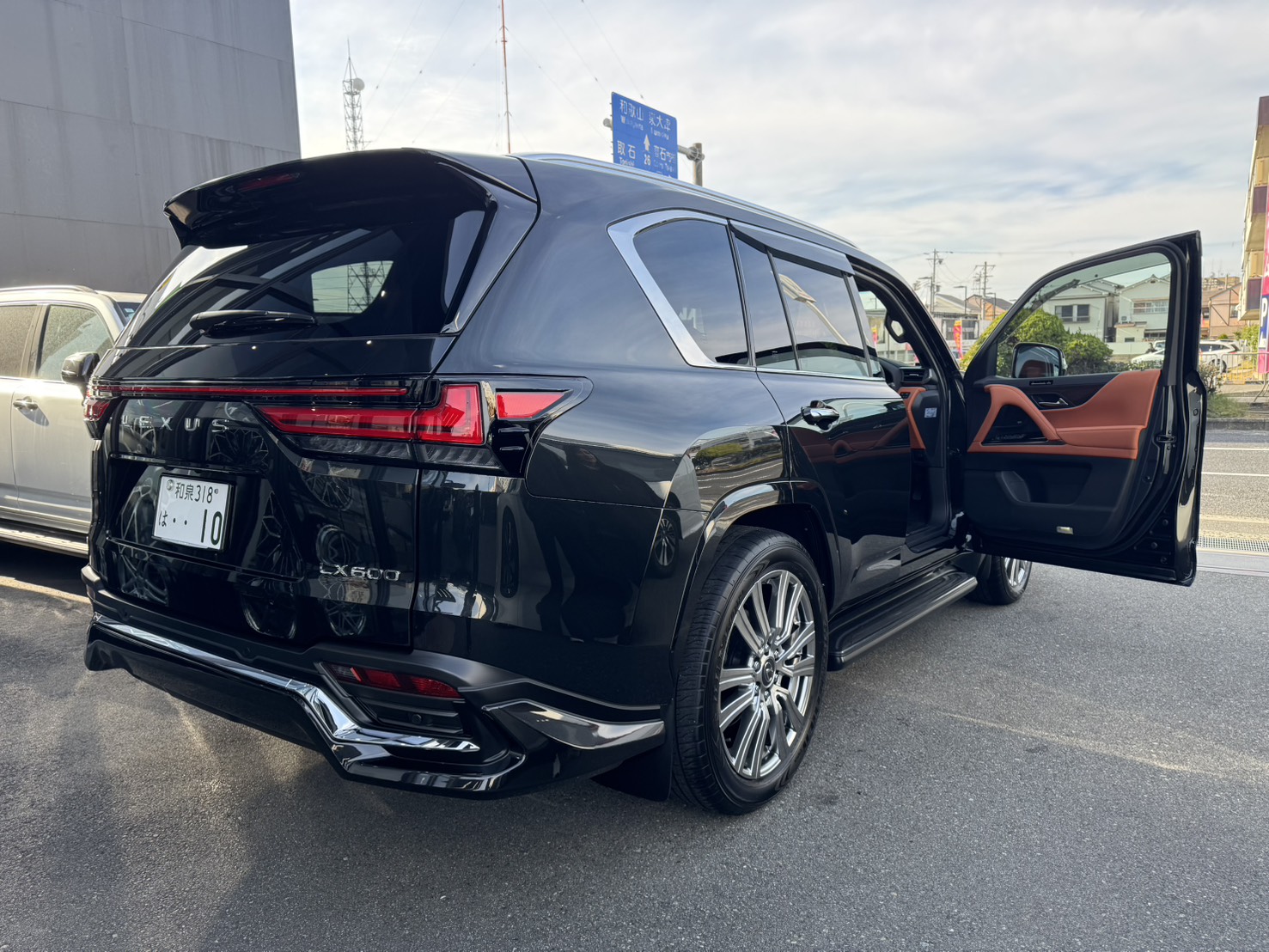 レクサスLX600 モデリスタスタイルをご成約頂きまして誠に有難うございました!