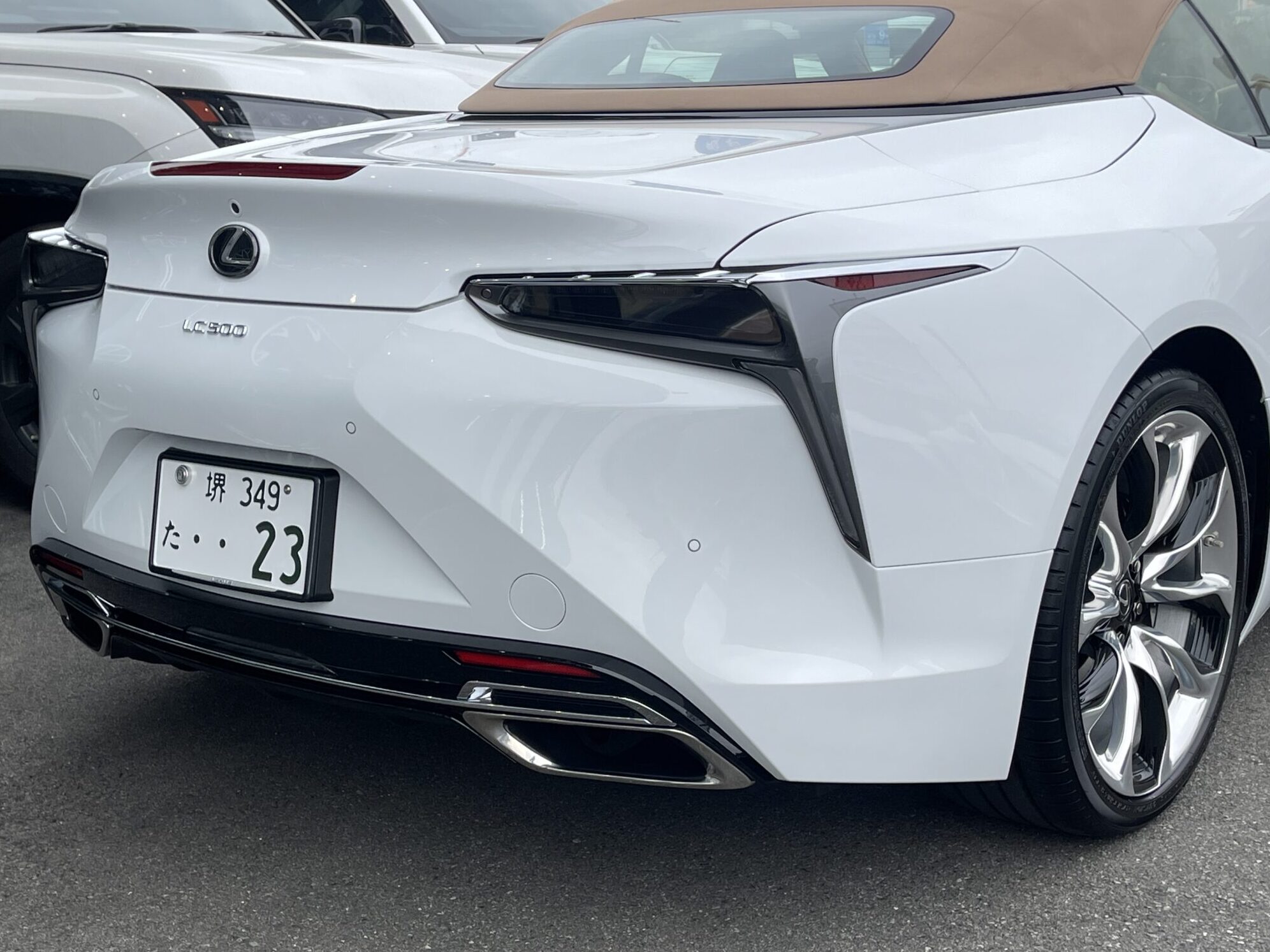 レクサスLC500 コンバーチブルをご成約頂きまして誠に有難うございました!