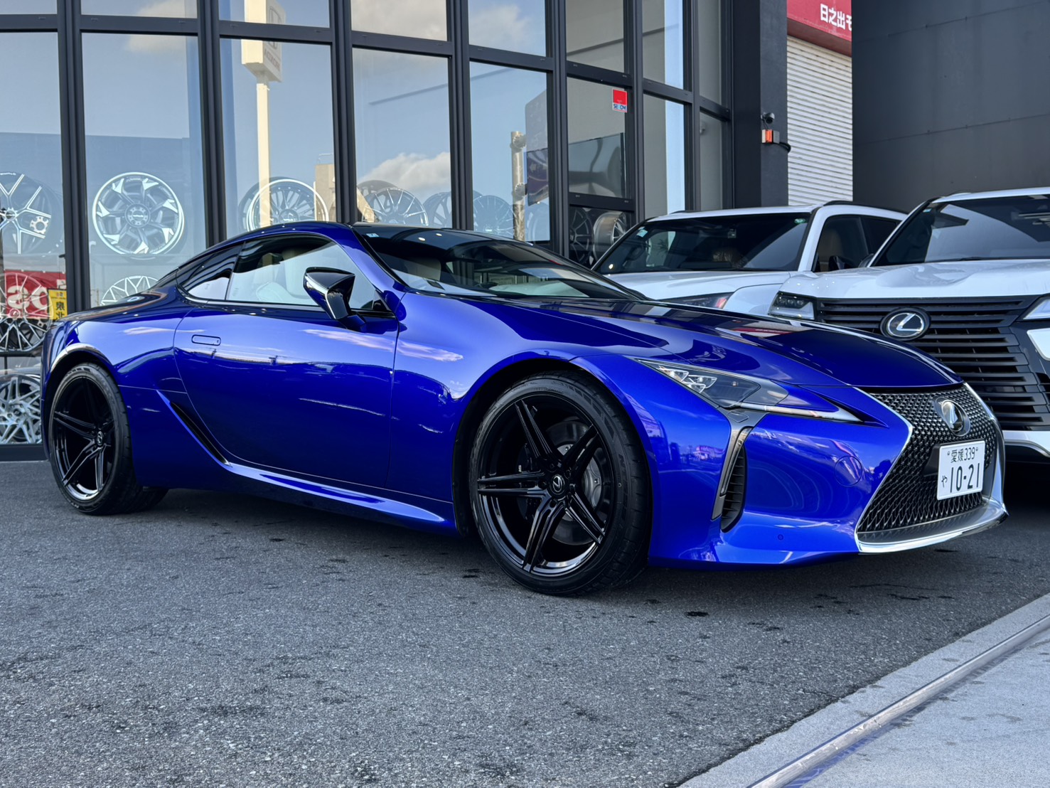 【オーナー様に感謝】ご納車♪ レクサスLC500 ストラクチュラルブルーをご成約頂きまして、誠に有難うございました！