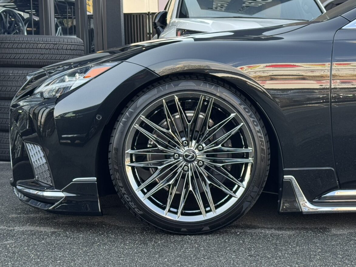 レクサスLS500hをご成約頂きまして誠に有難うございました！