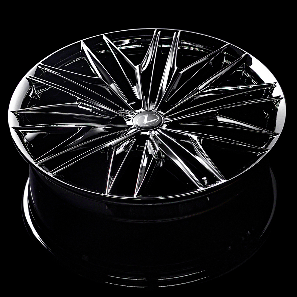 レクサスのフラッグシップモデル LS500 / LM500h に向けて開発した、新作デザインのホイールです。