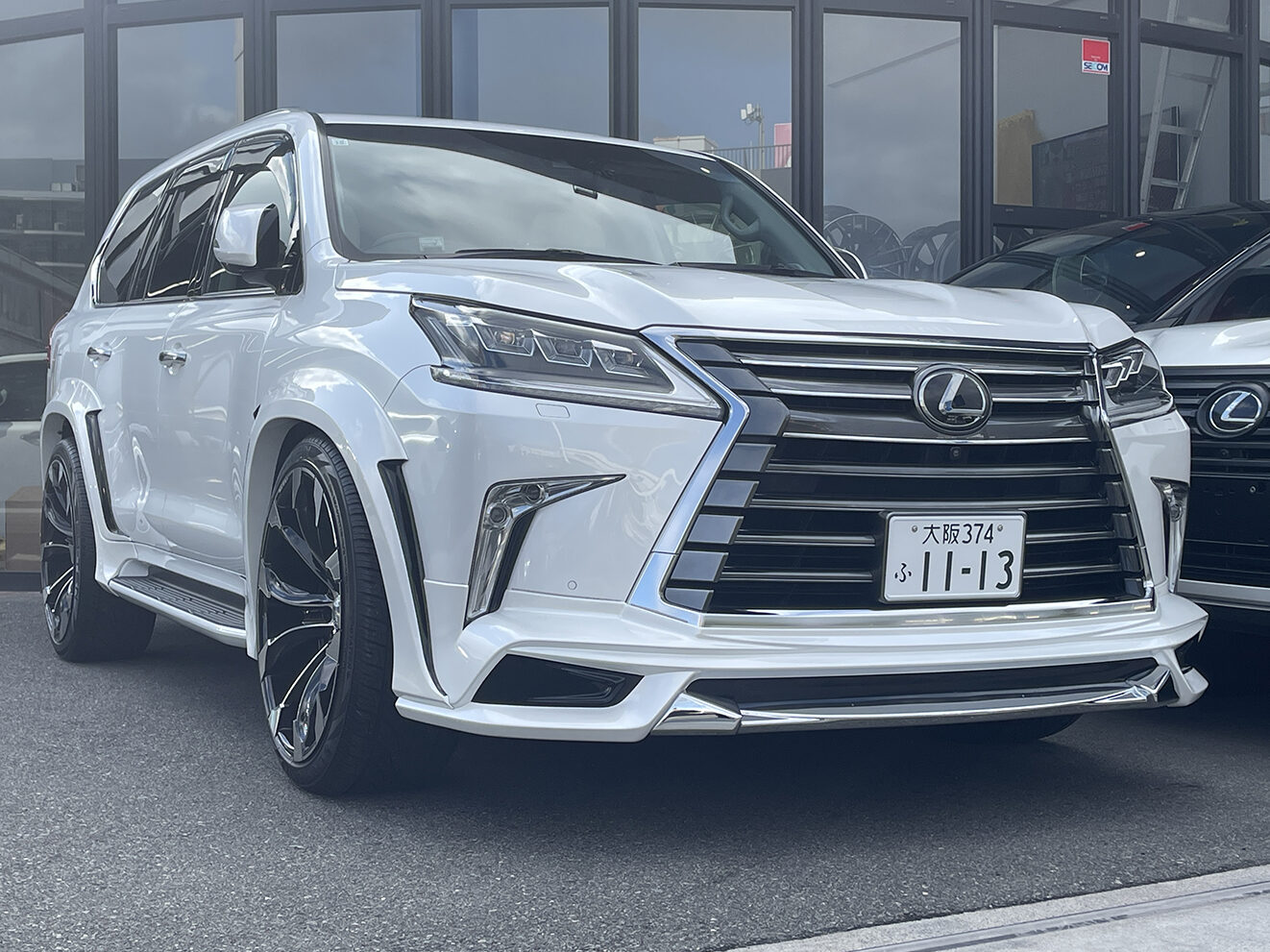 【オーナー様に感謝】ご納車♪ レクサス LX570 WALDコンプリートをご成約頂きまして、誠に有難うございました！