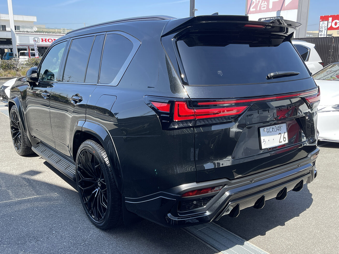 レクサスLX600 Fスポーツ UNIVERSAL DESIGN コンプリートをご成約いただき誠にありがとうございました！