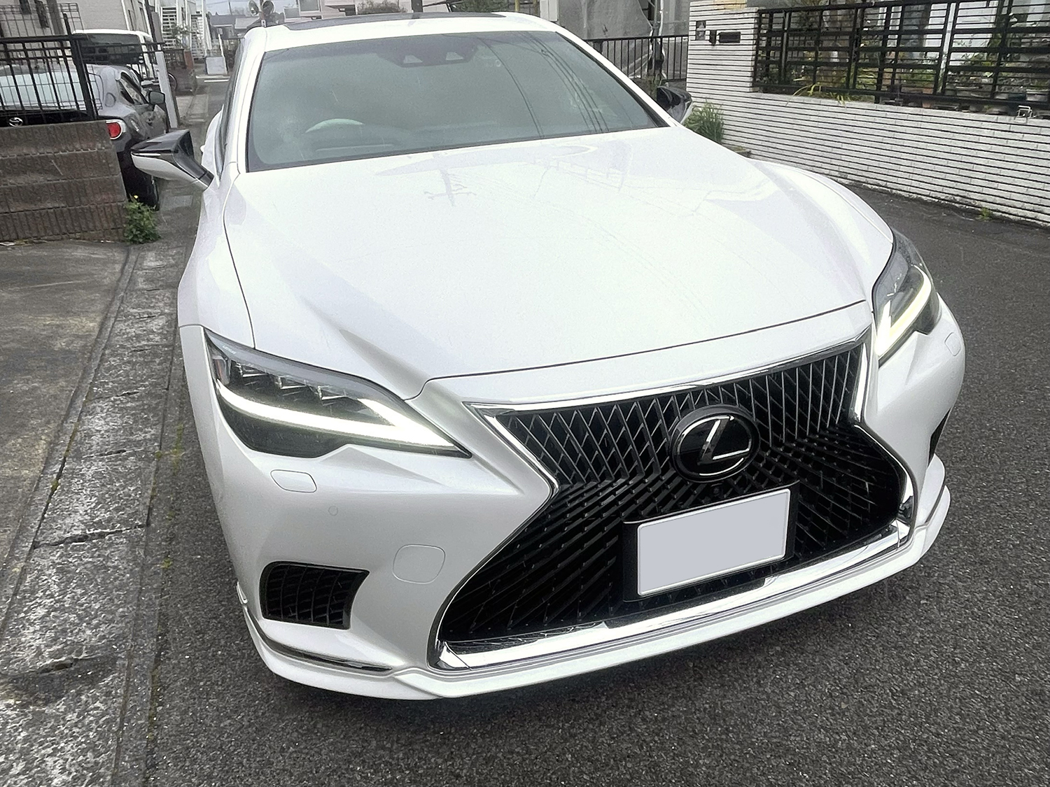 レクサスLS500 UNIVERSAL DESIGNエアロをご成約頂きまして誠に有難うございました！