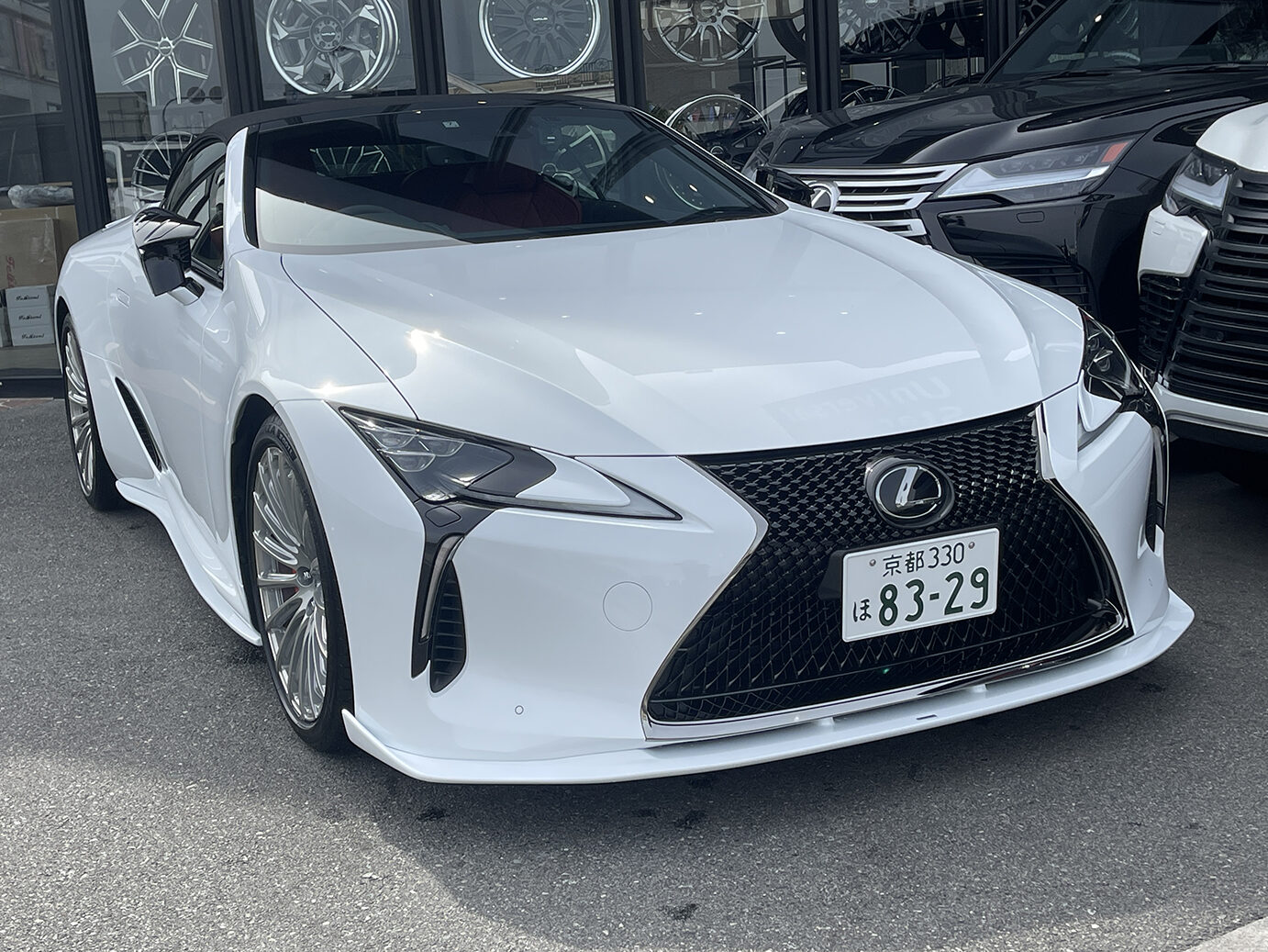 レクサスLC500 コンバーチブルLEXONフルエアロをご成約頂きまして誠に有難うございました！