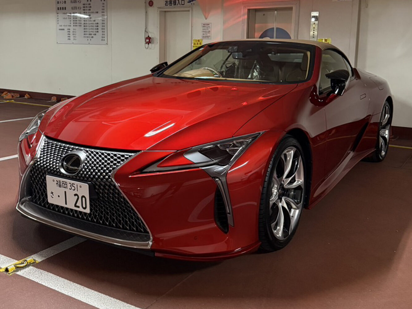 レクサスLC500 コンバーチブルをご成約いただきまして誠に有難うございました！