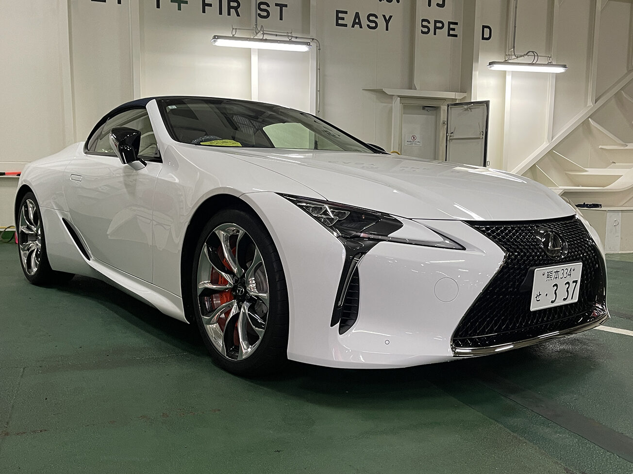 オーナー様に感謝! ご納車♪ レクサスLC500 コンバーチブルをご成約いただきまして誠に有難うございました！