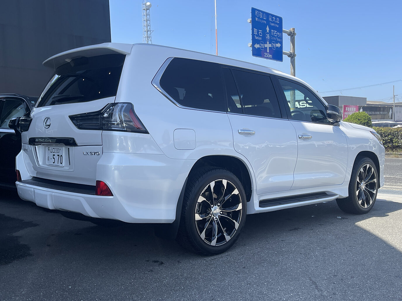 レクサスLX570 x WALD JARRET 22インチをご成約いただきまして誠に有難うございました!