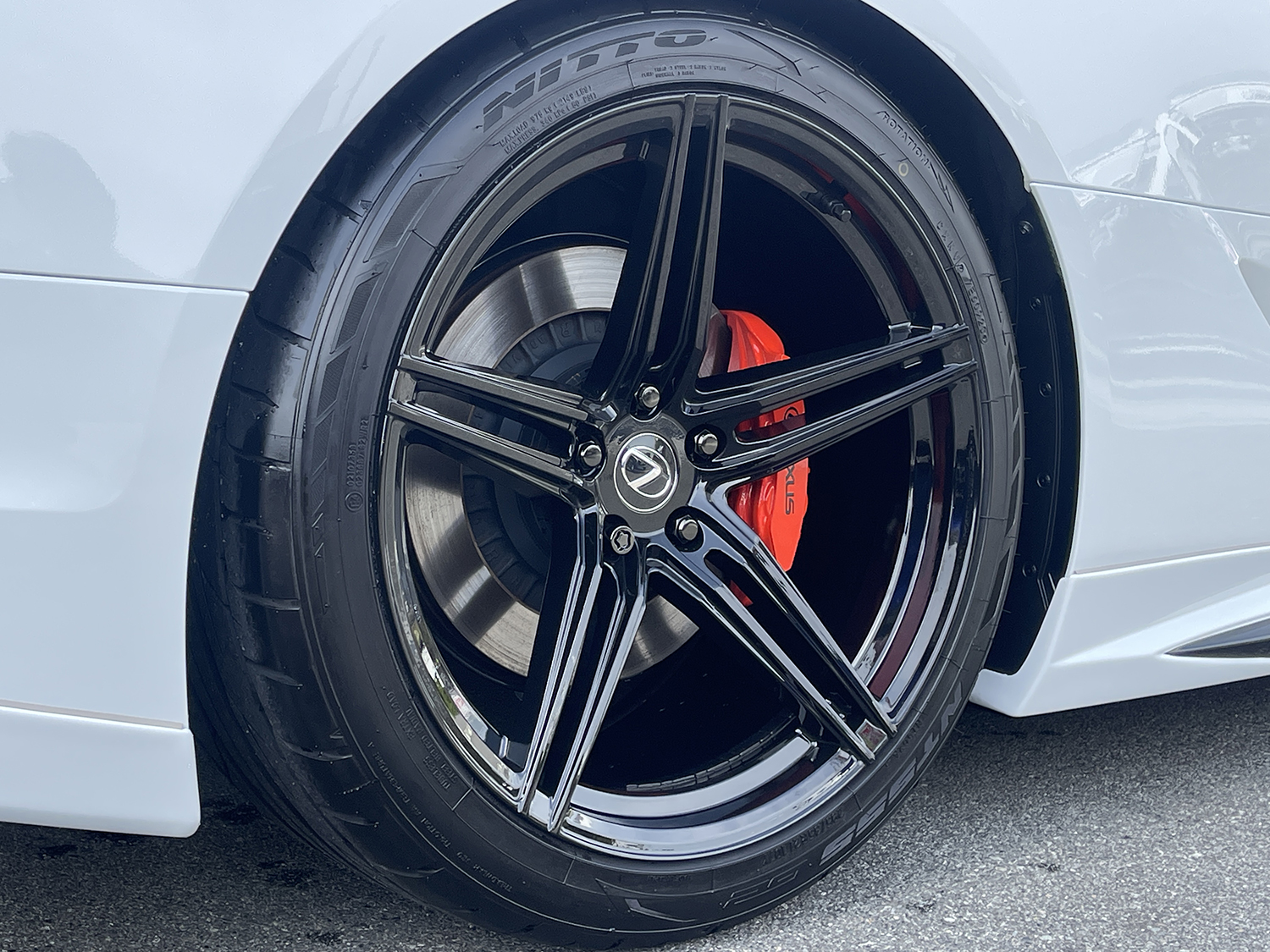 現役サッカー選手(ガンバ大阪)のお客様にご成約頂きました、弊社オリジナルブランドのUNIVERSAL DESIGNのコンプリートカーです！