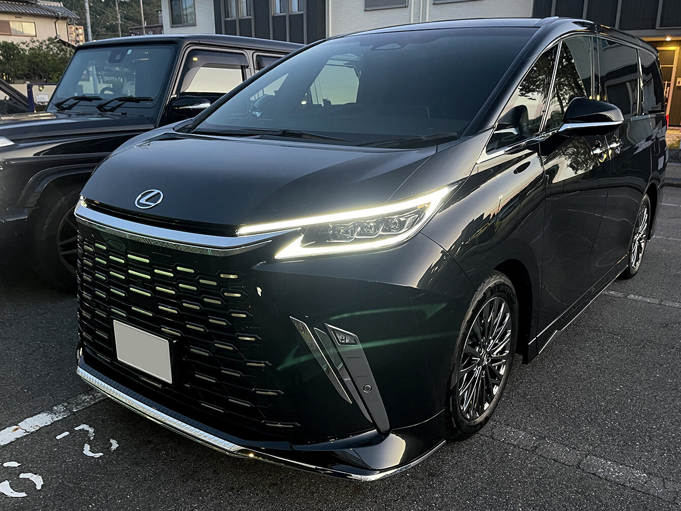 レクサスLM500hご成約いただき誠にありがとうございました！