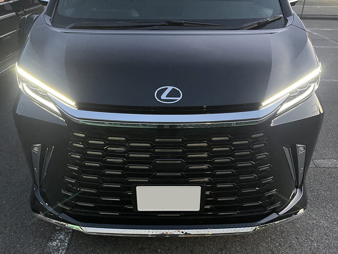 レクサスLM500hご成約いただき誠にありがとうございました！