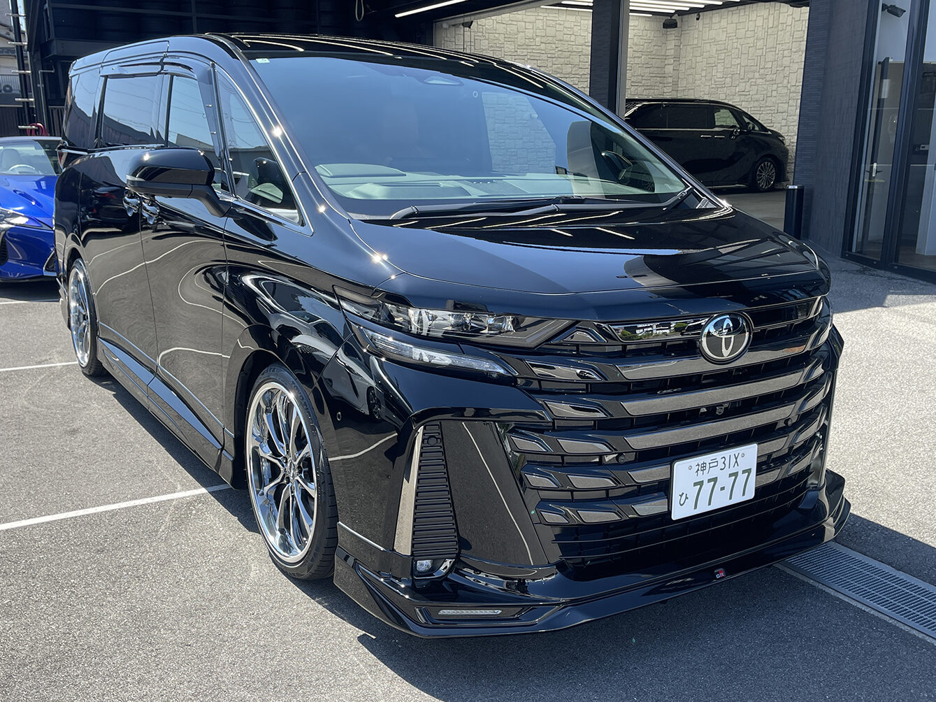 オーナー様に感謝! ご納車♪ TOYOTA 40ヴェルファイア GR スタイルをご成約いただきまして誠に有難うございました！