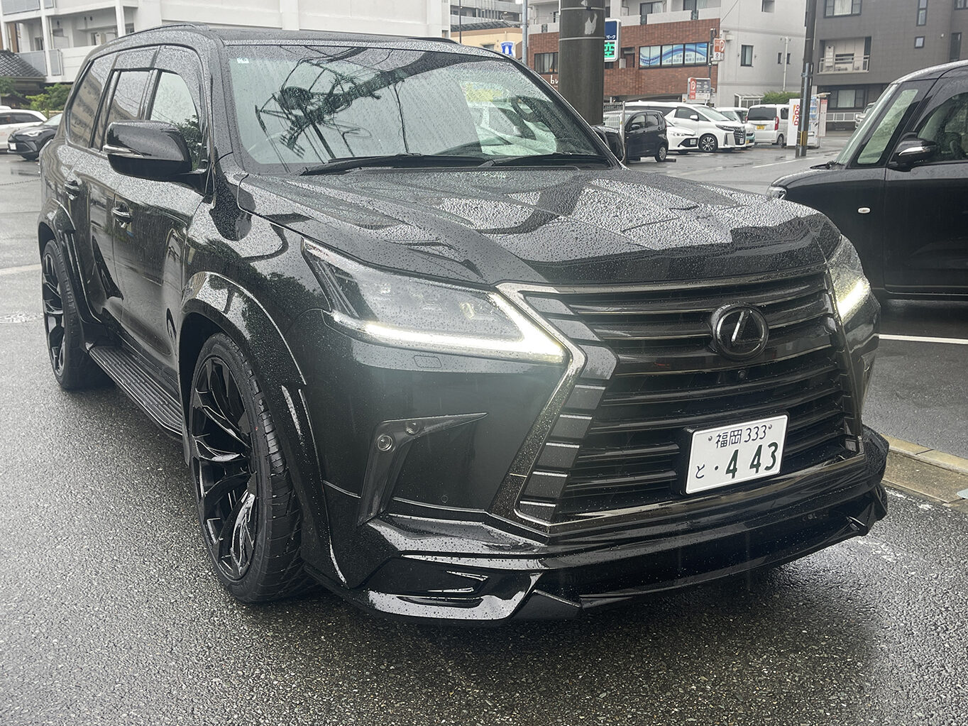 レクサスLX570 WALDコンプリートをご成約いただきまして誠に有難うございました！