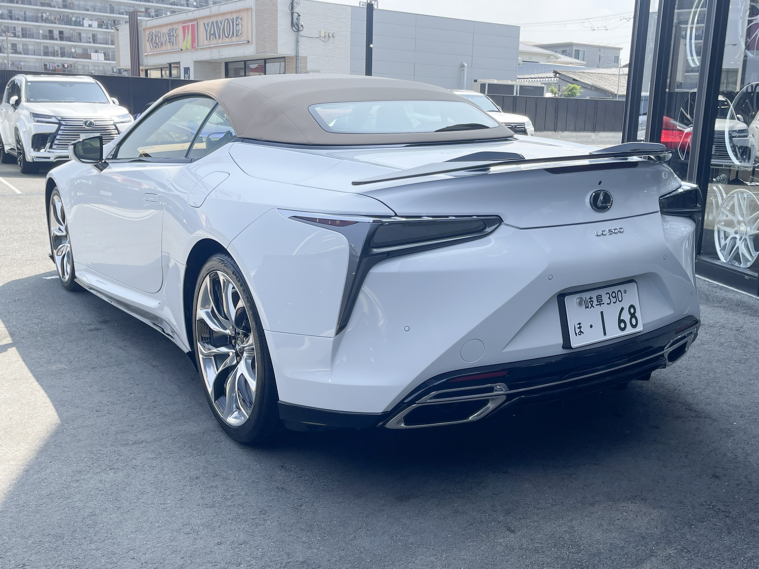 レクサスLC500 コンバーチブルをご成約いただきまして誠に有難うございました！