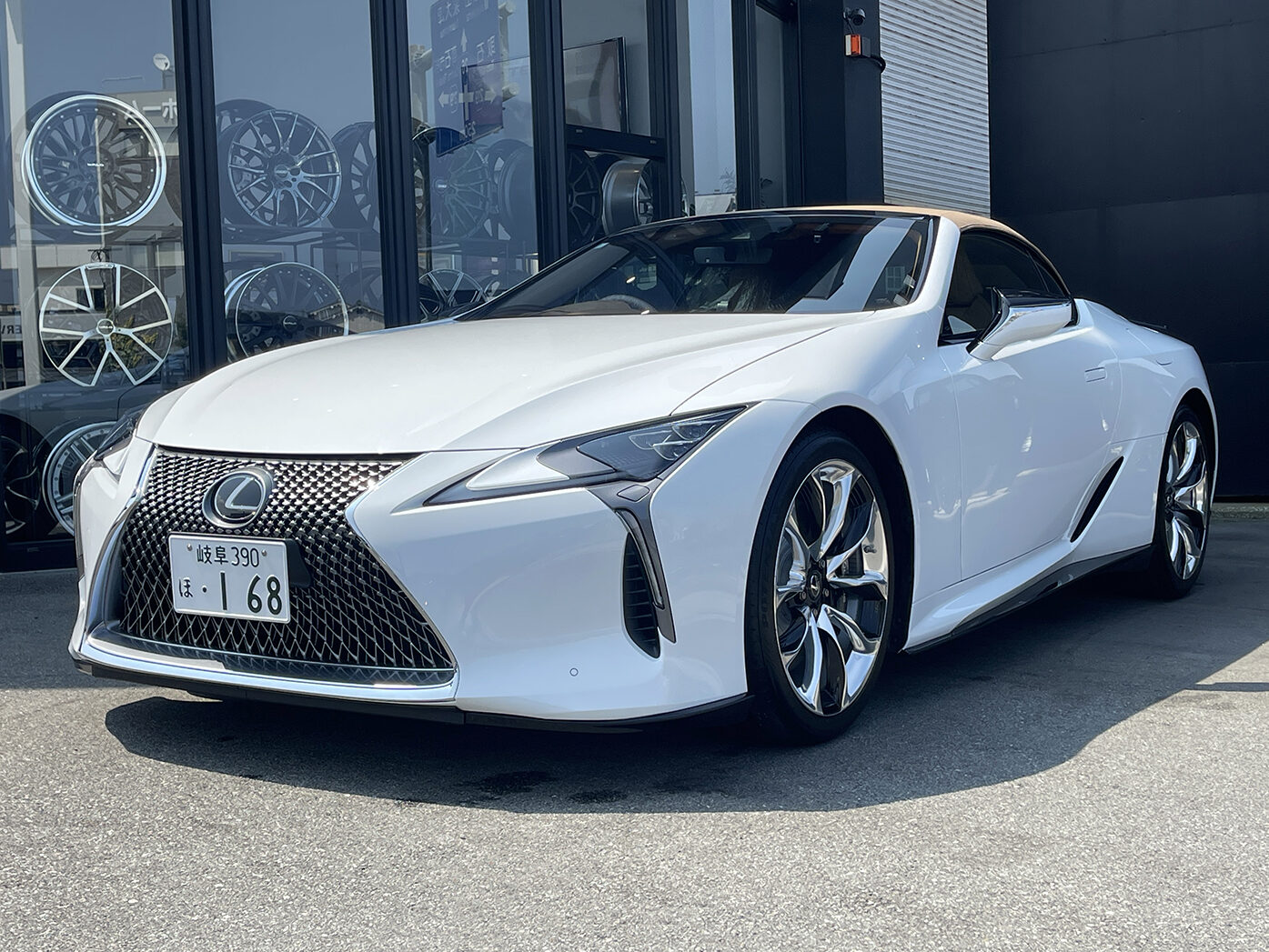 レクサスLC500 コンバーチブルをご成約いただきまして誠に有難うございました！