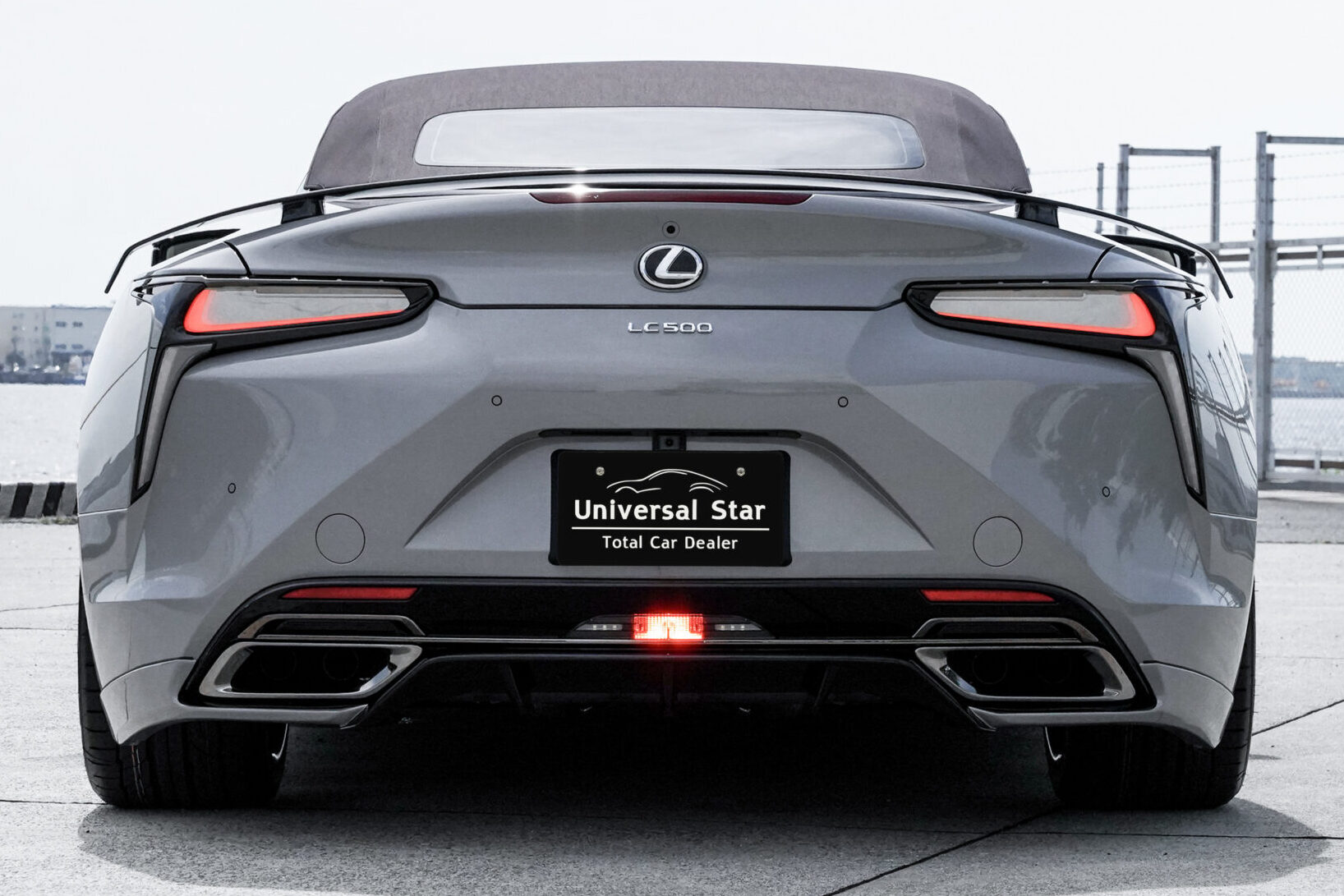 UNIVERSAL DESIGN LC500 レクサス LC500用 エアロパーツです。 LEXUS LC500 UNIVERSAL DESIGN AERO ピナクル FF02S pinnacle