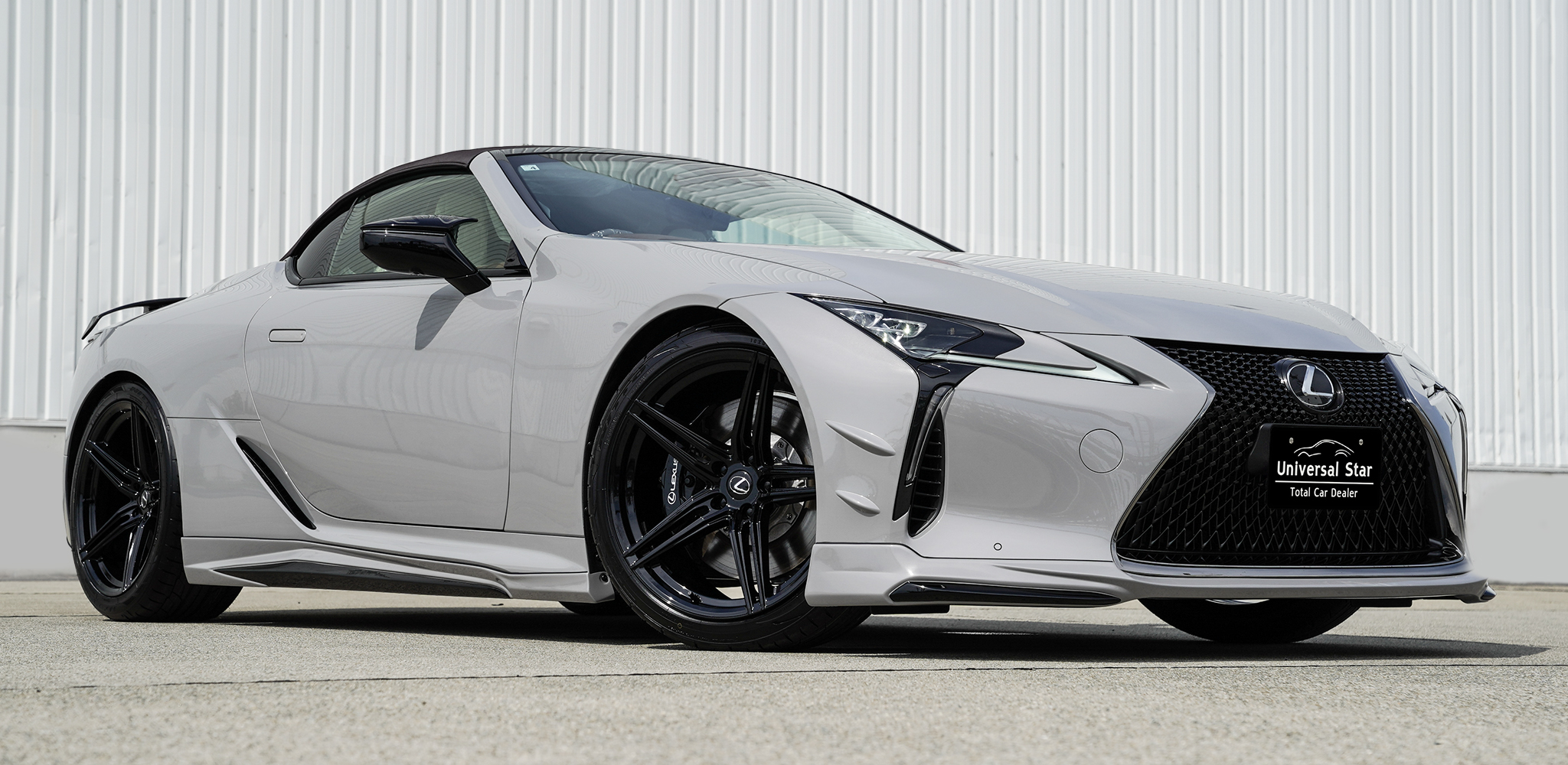 レクサス LC500 FF02S グロスブラック フロントサイズ 2195 +18 245/40 21 リアサイズ 21110 +31 295/35 21