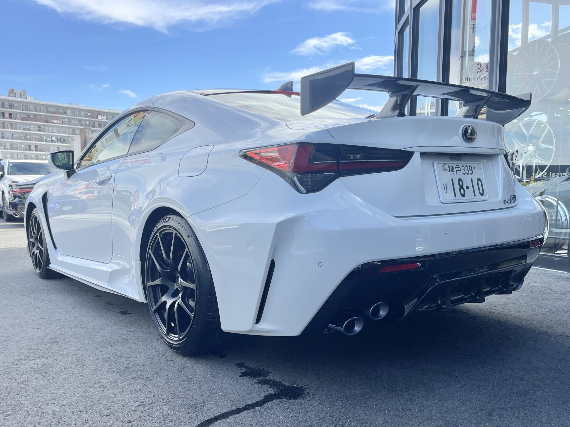 レクサス RC F パフォーマンスパッケージ リア