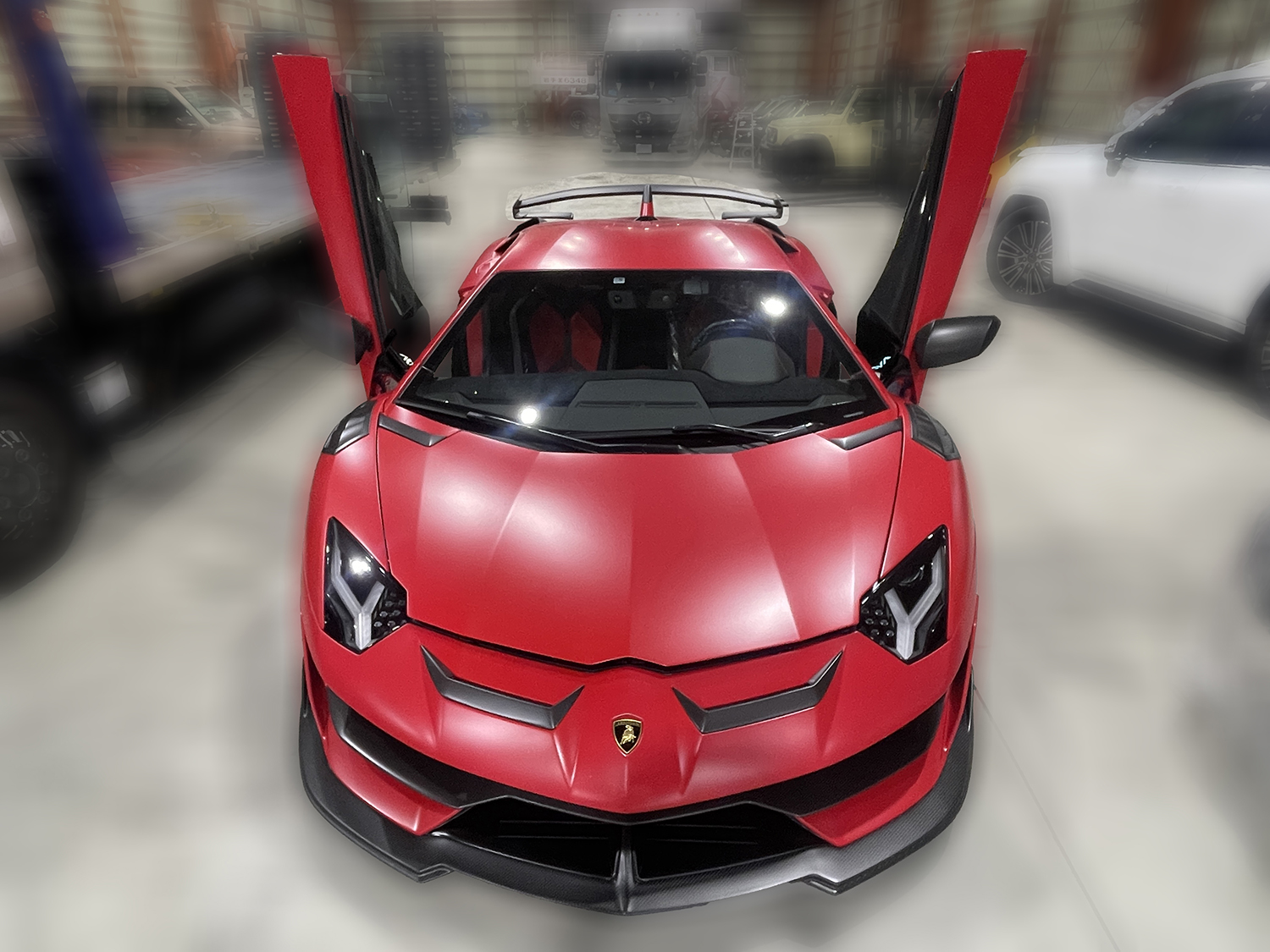 ランボルギーニ アヴェンタドール SVJ 希少車 フロント