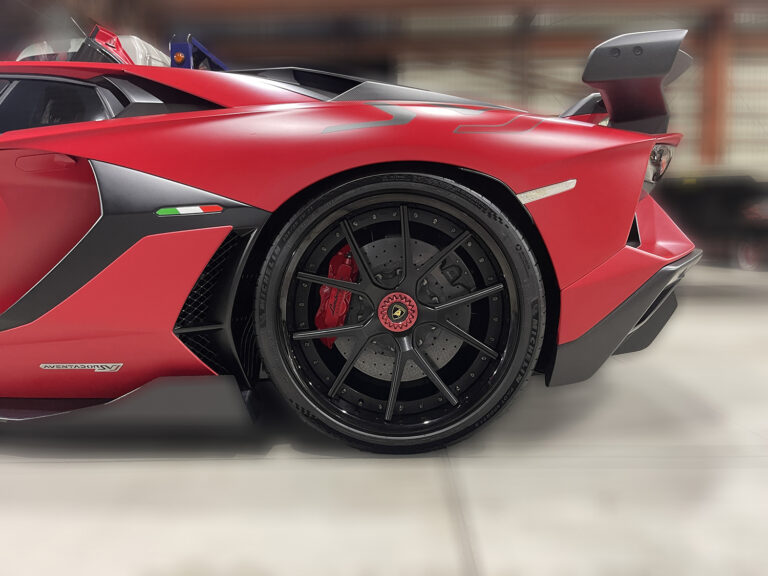 ランボルギーニ アヴェンタドール SVJ 希少車 サイド ホイール