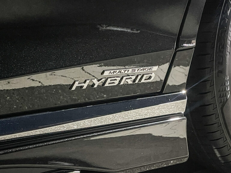 レクサスLS500h アドバンスドドライブ