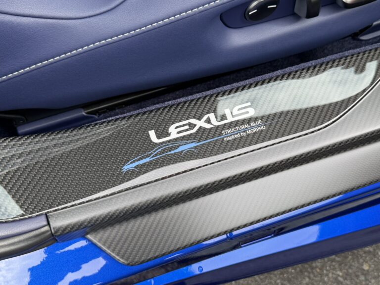レクサスLC500 限定車 ストラクチュラルブルー ご納車